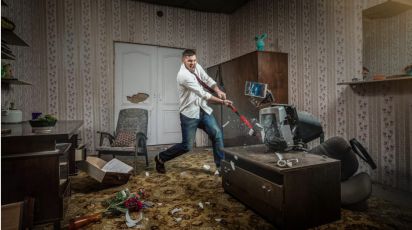 La crise de la quarantaine: L'adolescence contre attaque ! - Wepsee