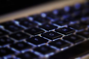 Réseaux sociaux et Télé réalité :  Pourquoi sommes-nous accros ? - Wepsee